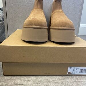 UGG Chestnut Platform Boots